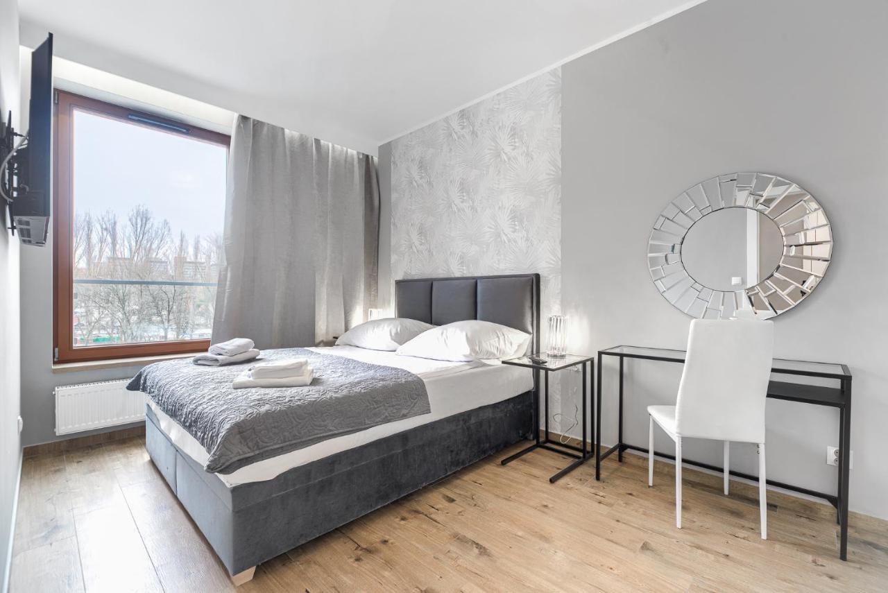 Exclusive Szczecin Apartment - 2 Seperate Bedroom 5 Star Apartment ***** Bagian luar foto